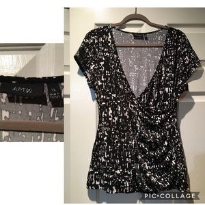 Apt 9 Deep V fitted wrap blouse Size XL LIKE NEW